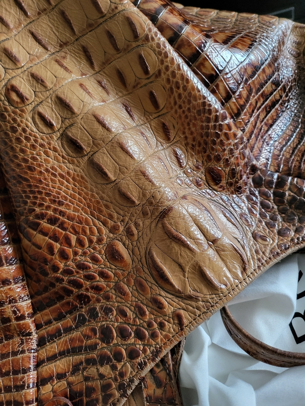 Brahmin Croc-embossed Leather Shoulder Bag/tote In Almond /brown. - Picture 4 of 16
